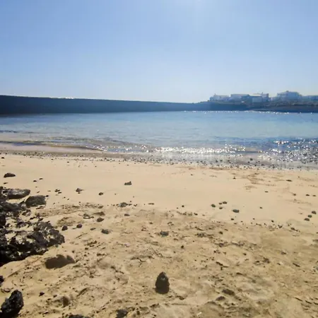Apartment Volkkanrentals Casa Lila Seafront House