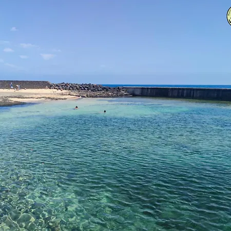 Apartment Volkkanrentals Casa Lila Seafront House *