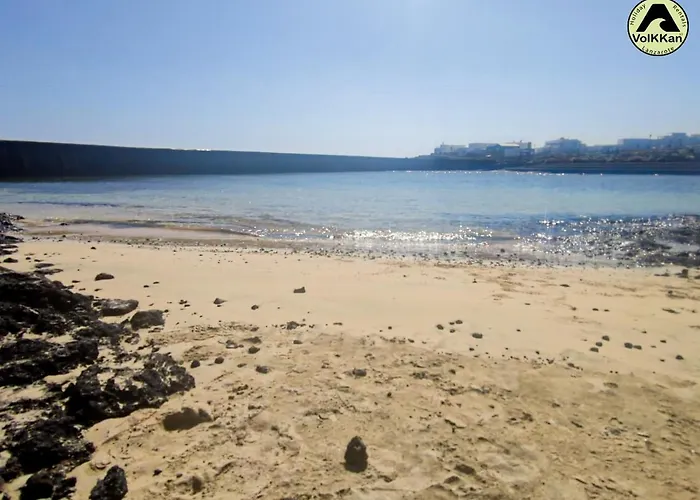 Apartment Volkkanrentals Casa Lila Seafront House